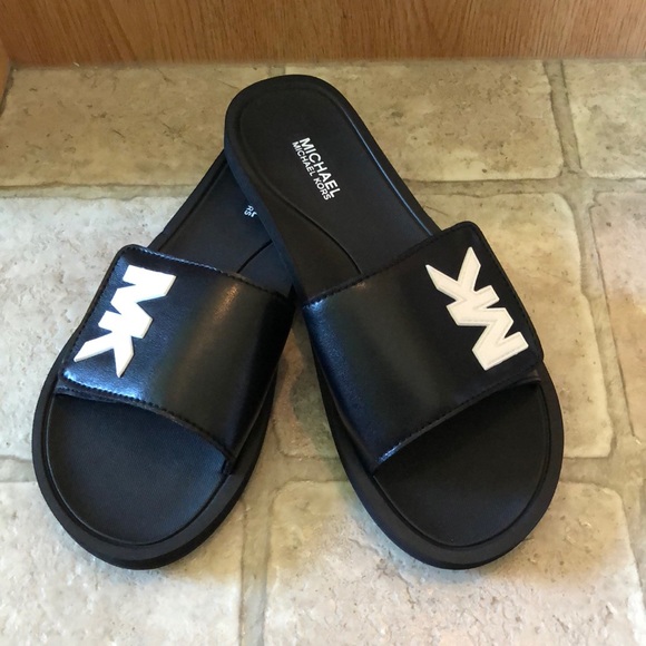 michael kors slide slippers